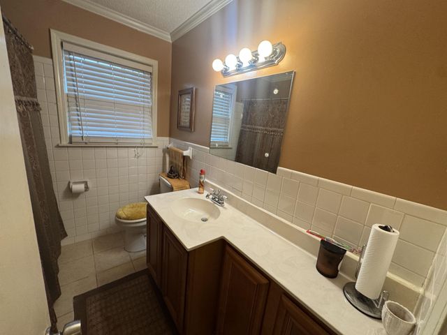 5237 JORDAN DR, Memphis, TN 38116