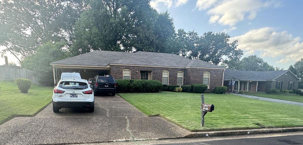 5237 JORDAN DR, Memphis, TN 38116