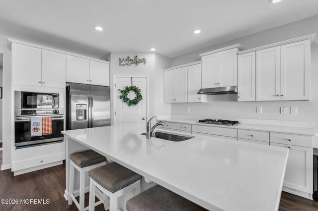 66 Bradshaw Drive, Manahawkin, NJ 08050