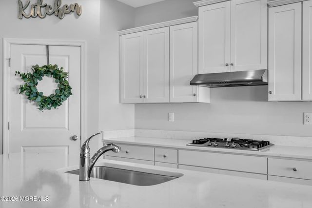 66 Bradshaw Drive, Manahawkin, NJ 08050