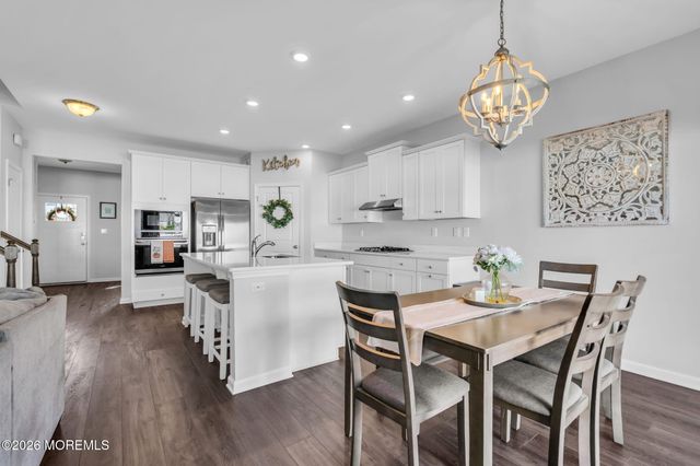 66 Bradshaw Drive, Manahawkin, NJ 08050