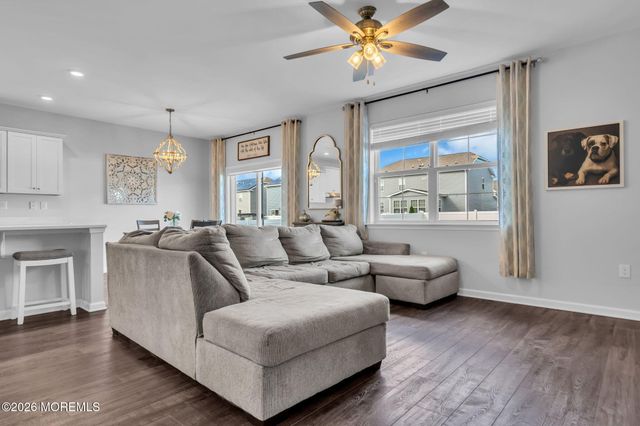 66 Bradshaw Drive, Manahawkin, NJ 08050