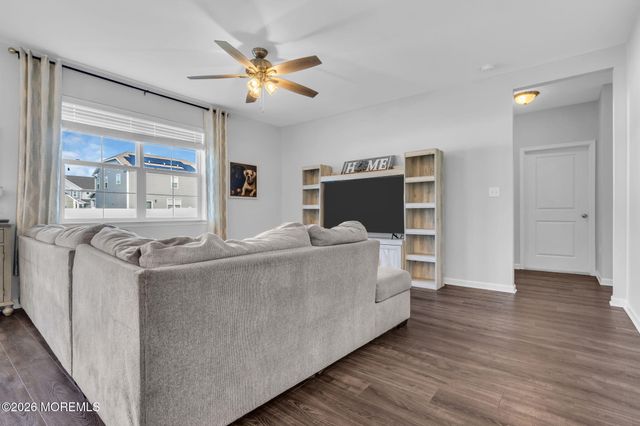 66 Bradshaw Drive, Manahawkin, NJ 08050