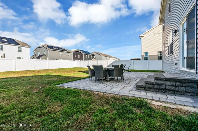 66 Bradshaw Drive, Manahawkin, NJ 08050