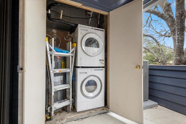 2500 Burleson RD 710, Austin, TX 78741