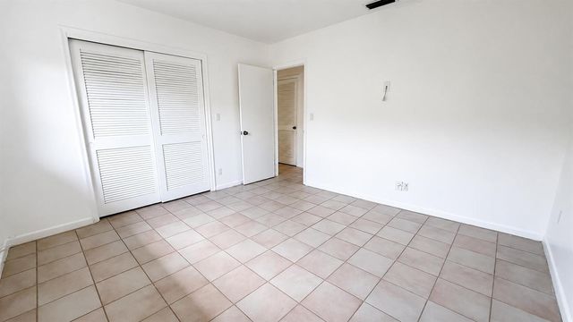 620 NE 19th Avenue N, Deerfield Beach, FL 33441