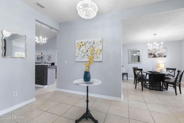 25 Pillory Lane, Palm Coast, FL 32164