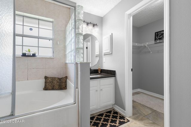 25 Pillory Lane, Palm Coast, FL 32164