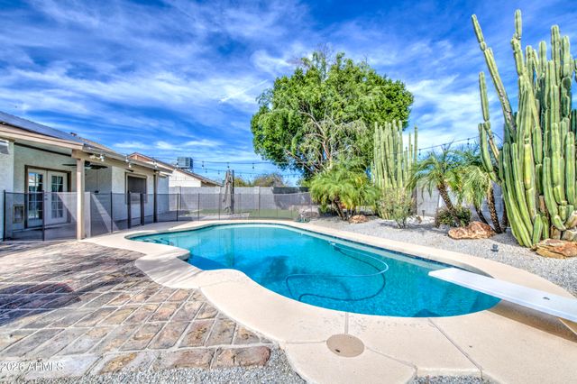 18413 N 55th Lane Lane, Glendale, AZ 85308