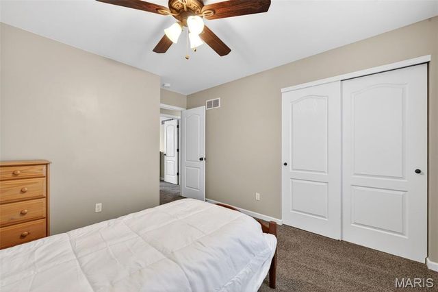 127 Liberty Grove Drive, Wentzville, MO 63385