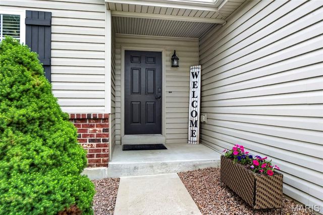 127 Liberty Grove Drive, Wentzville, MO 63385