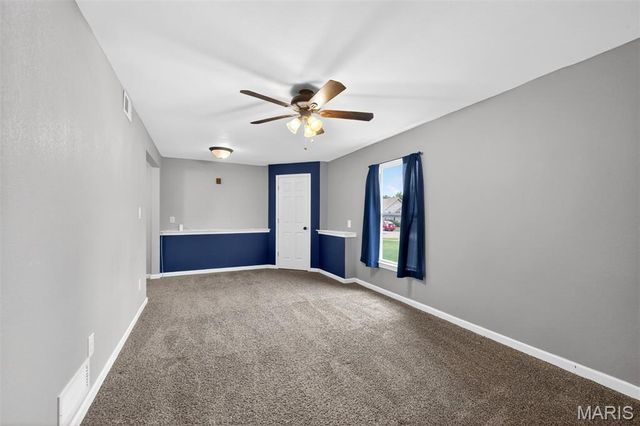 127 Liberty Grove Drive, Wentzville, MO 63385