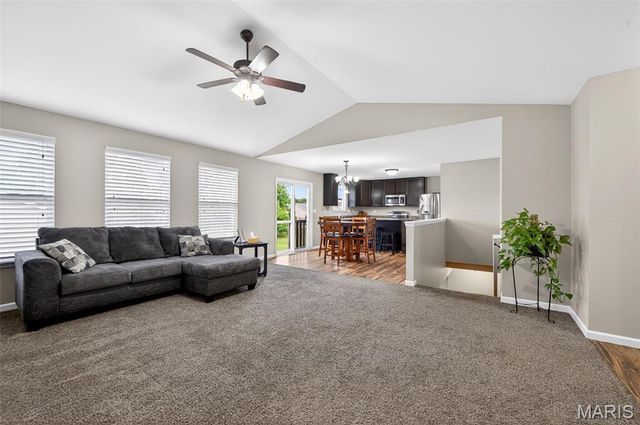 127 Liberty Grove Drive, Wentzville, MO 63385