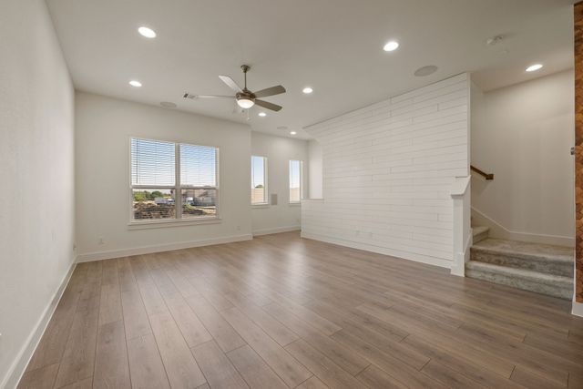 1733 W Cantey Street, Fort Worth, TX 76110