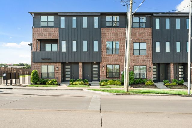1733 W Cantey Street, Fort Worth, TX 76110