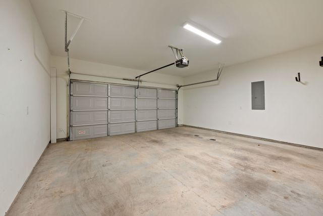 1733 W Cantey Street, Fort Worth, TX 76110