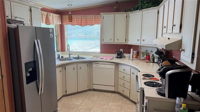 1001 STARKEY ROAD 350, Largo, FL 33771