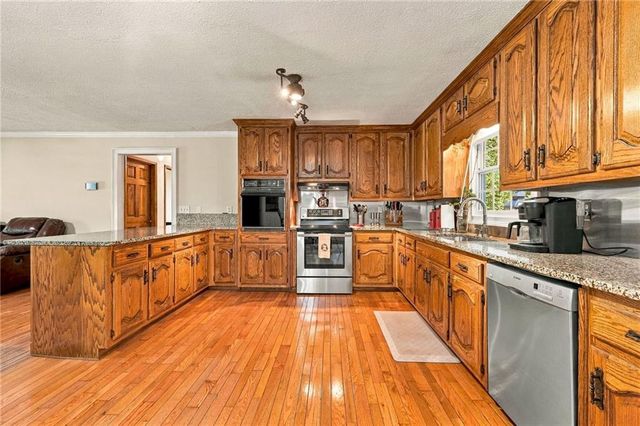 192 Athens Boat Club Road, Dawsonville, GA 30534