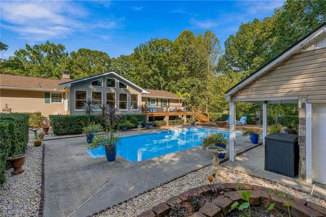 192 Athens Boat Club Road, Dawsonville, GA 30534