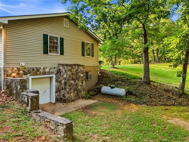 192 Athens Boat Club Road, Dawsonville, GA 30534
