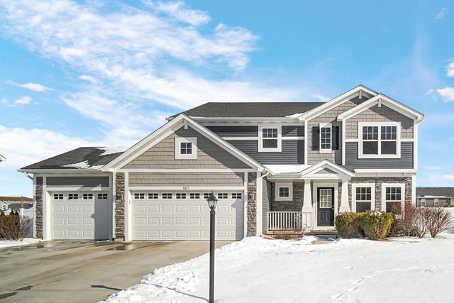 8825 Marquette Street, St. John, IN 46373