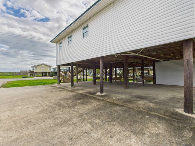 2919 Highway 1, Grand Isle, LA 70358