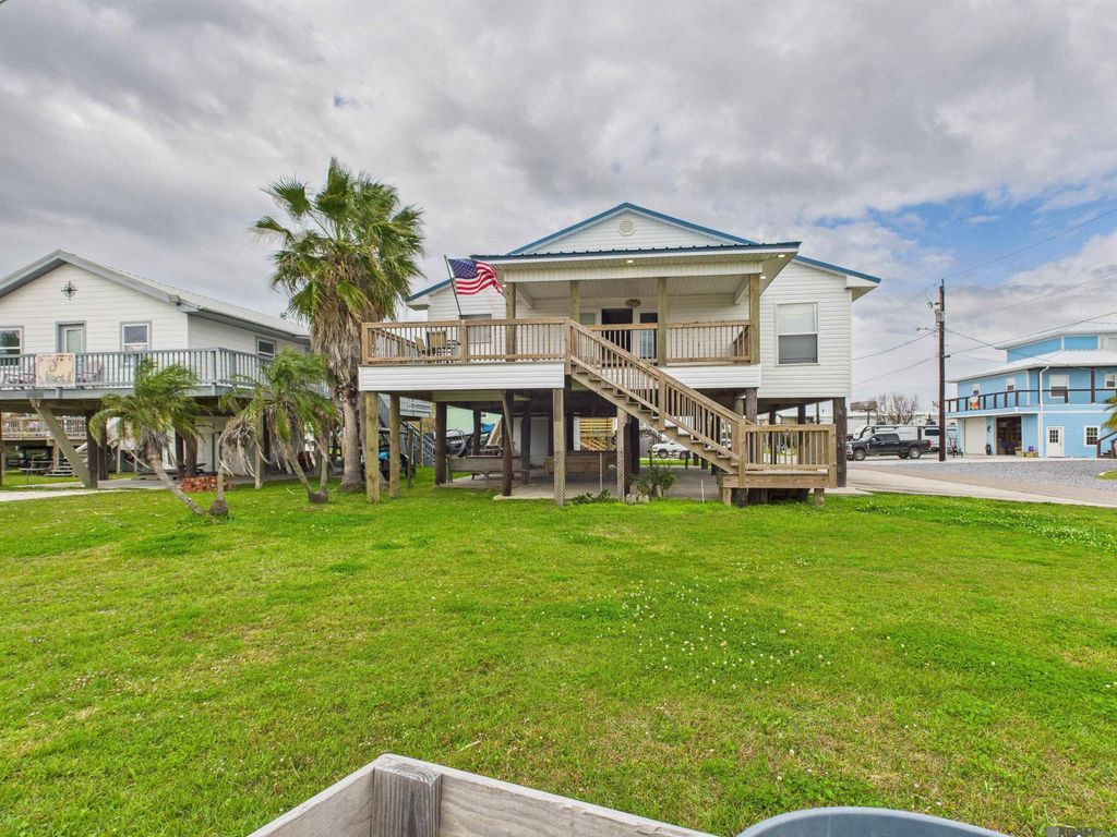 2919 Highway 1, Grand Isle, LA 70358