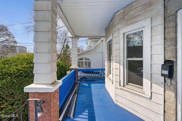 2422 Lavin Court, Troy, NY 12180