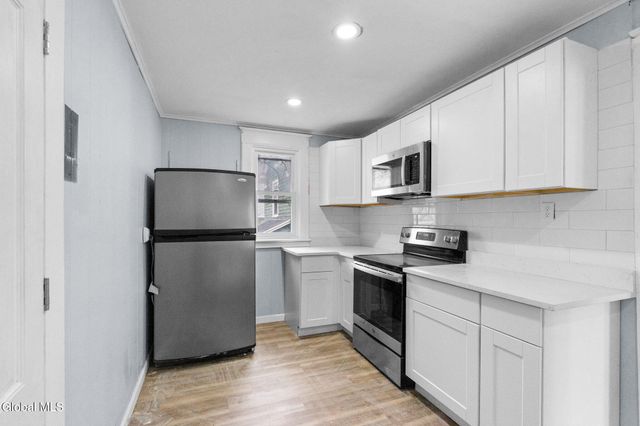 2422 Lavin Court, Troy, NY 12180