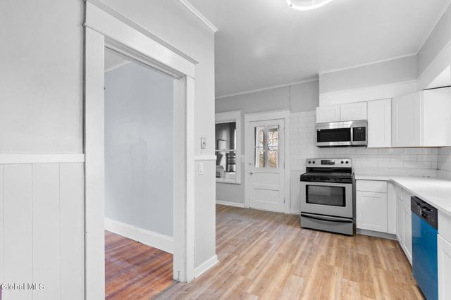 2422 Lavin Court, Troy, NY 12180
