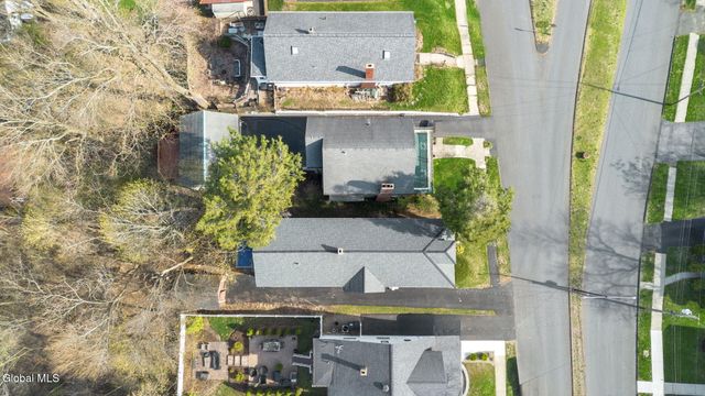 2422 Lavin Court, Troy, NY 12180
