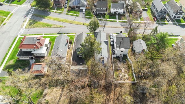 2422 Lavin Court, Troy, NY 12180