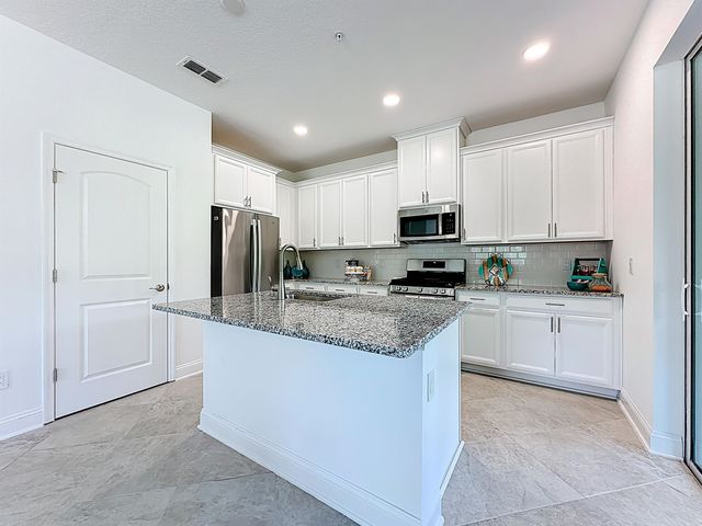 259 Grand Ravine Dr, St Augustine, FL 32086