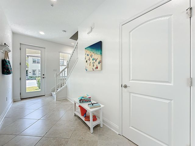 259 Grand Ravine Dr, St Augustine, FL 32086