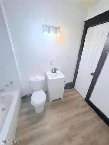 2791 E 127th Street UP, Cleveland, OH 44120