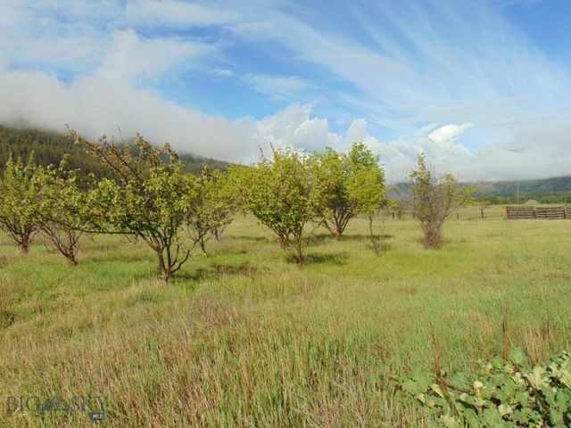 27235 LAZY SPRINGS RD, Clinton, MT 59825