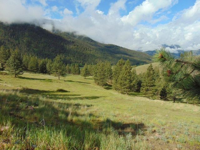 27235 LAZY SPRINGS RD, Clinton, MT 59825