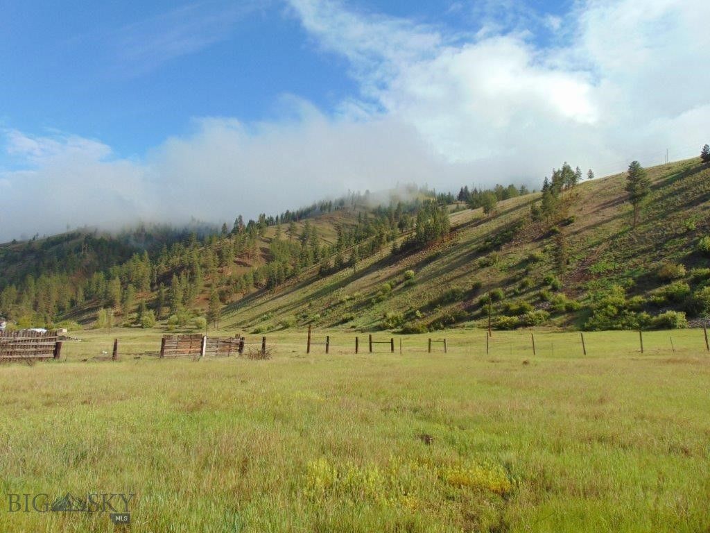 27235 LAZY SPRINGS RD, Clinton, MT 59825 photo 17