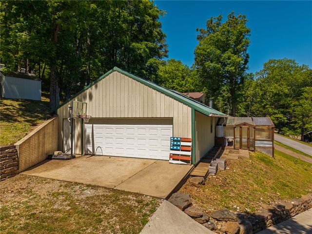 13501 Arrow Lane, Garfield, AR 72732