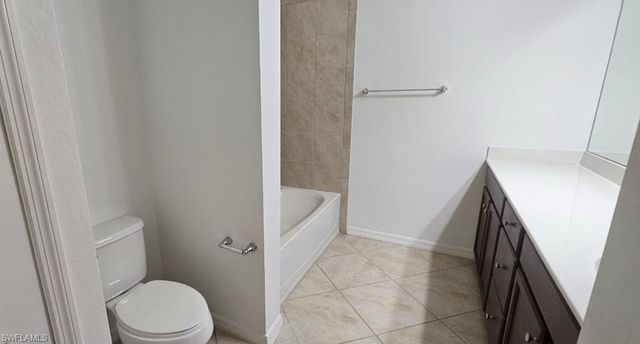 10020 Via Colomba CIR, Fort Myers, FL 33966