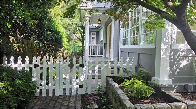 223 Brighton Road NE, Atlanta, GA 30309