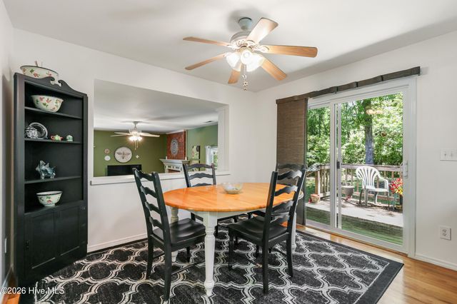 527 North Line Drive, Hampstead, NC 28443