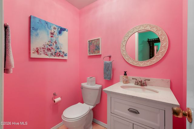 527 North Line Drive, Hampstead, NC 28443