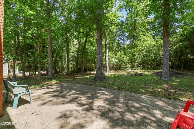 527 North Line Drive, Hampstead, NC 28443