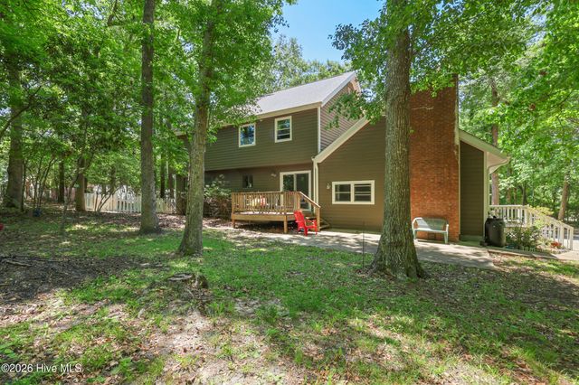 527 North Line Drive, Hampstead, NC 28443
