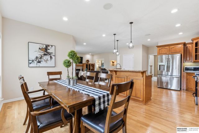 17252 Madison Street, Omaha, NE 68135