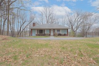 5 Roggia Road, Chester, NY 10918