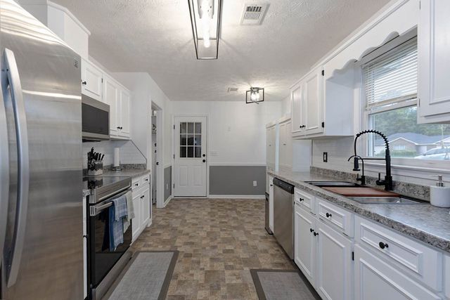 7279 Midland Chase Loop, Columbus, GA 31909