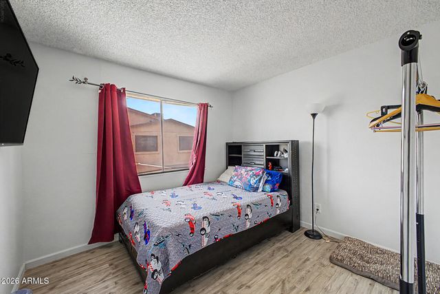 4049 W READE Avenue, Phoenix, AZ 85019