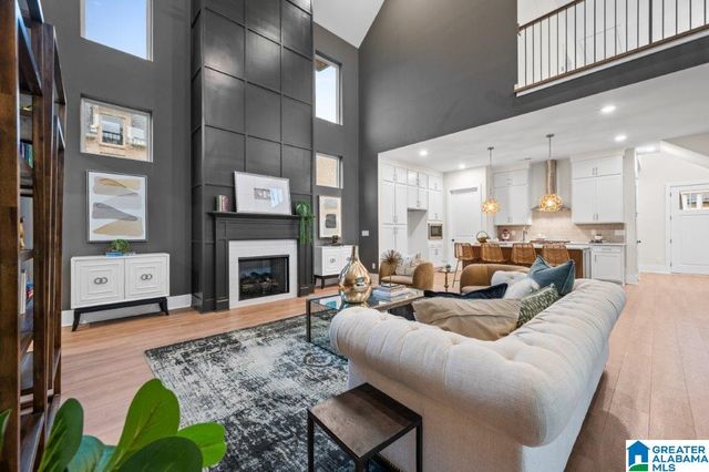 6169 LYNTON DRIVE, Hoover, AL 35244